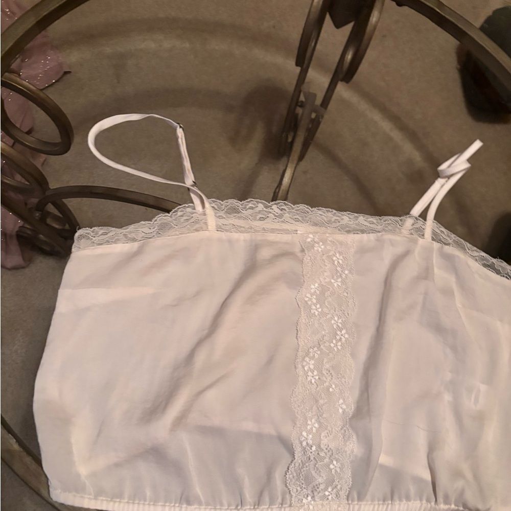 BP Elegant White Lace Trim Cami